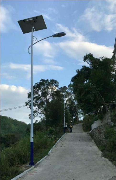 陕西秦岭地区新农村建设太阳能路灯项目
